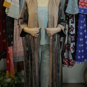 Ikat handwoven Tunic– Grey & black Handloom with grey organic cotton top and pants. (3 piece set)
